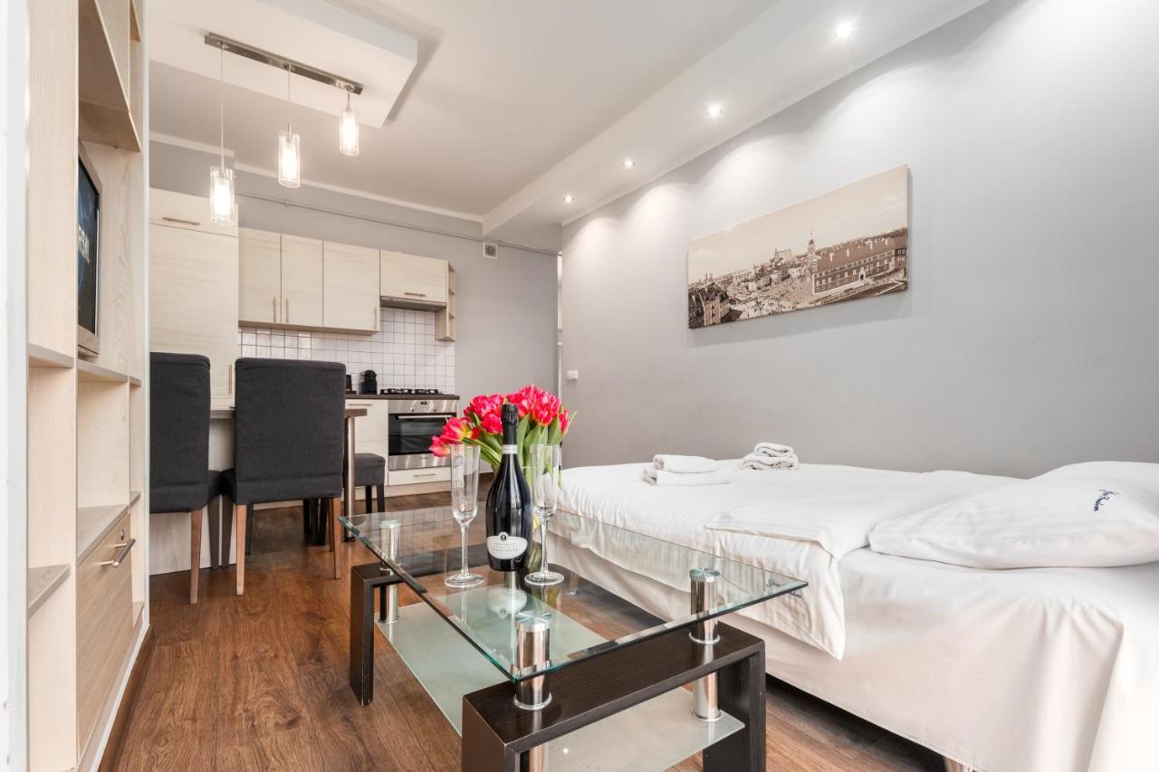ורשה Apartament Chmielna By Your Freedom מראה חיצוני תמונה